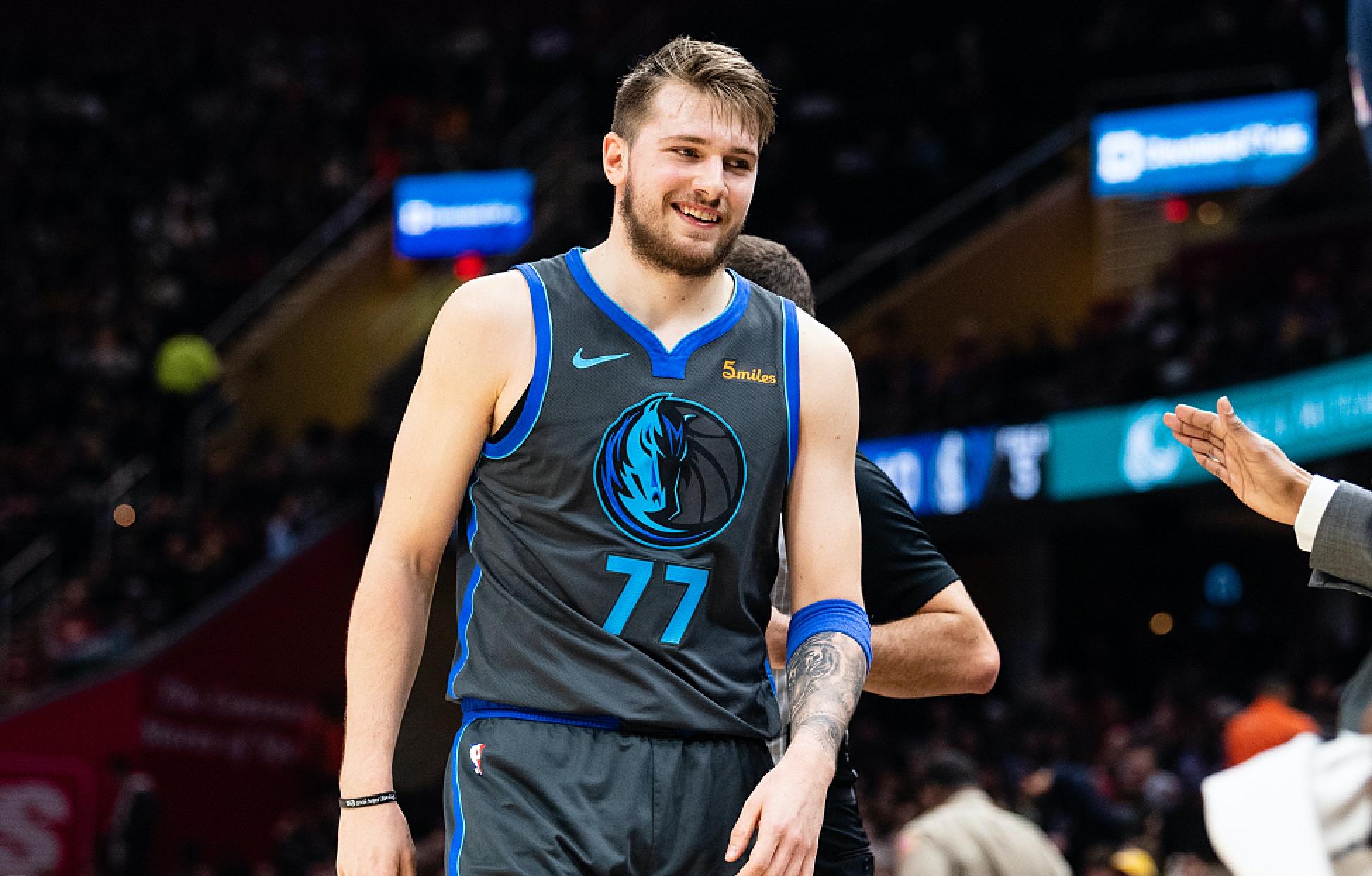 同时用四外 同时用四外